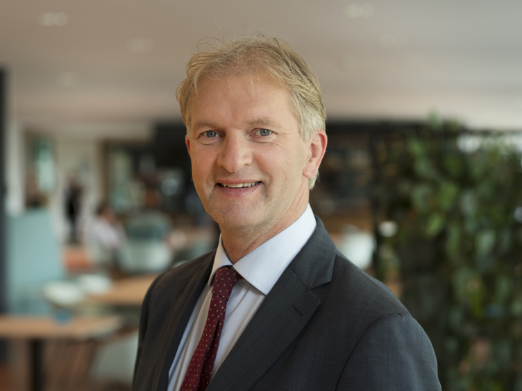 Liggende portretfoto Maurits von Martels (RCU)